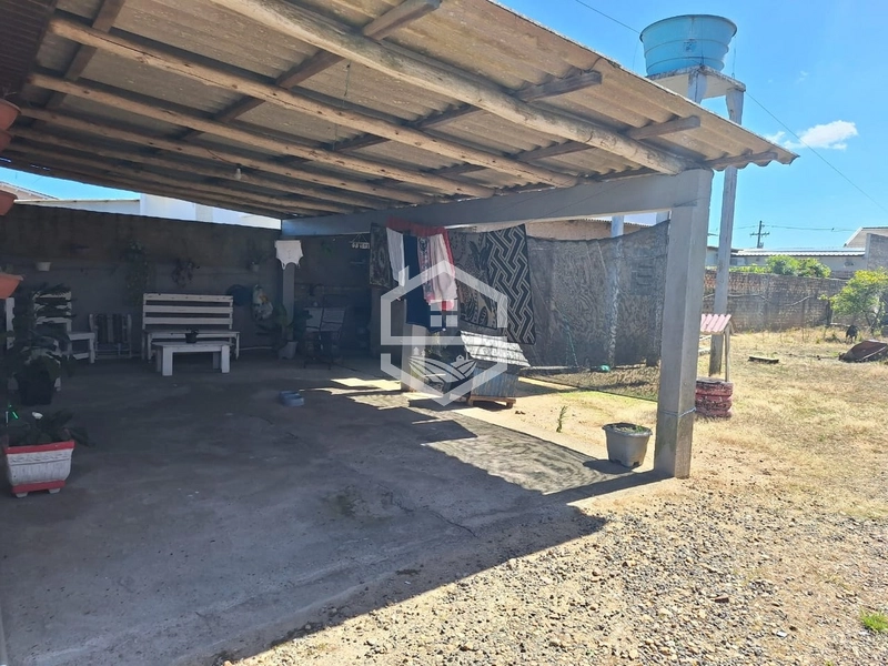 DUAS CASAS NO MESMO LOTE...: 6ª foto da galeria de imagens do imóvel