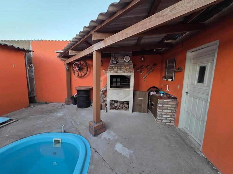 CASA COM PISCINA E ANEXO PRONTA PARA MORAR!!!: 1ª foto da galeria de imagens do imóvel