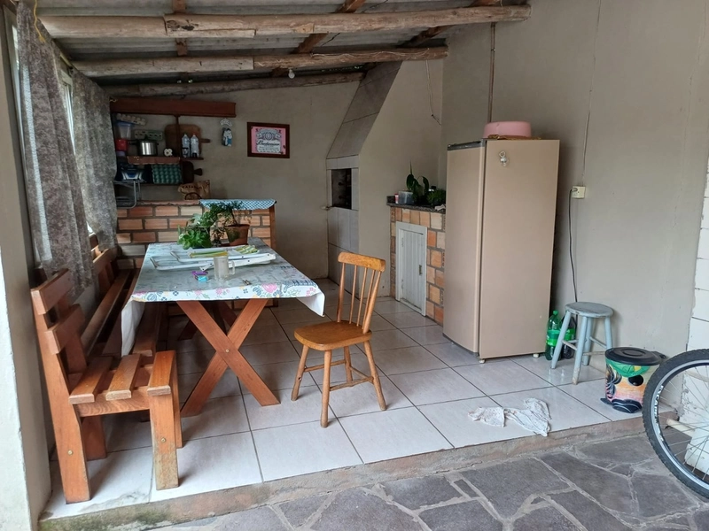 CASA BEM LOCALIZADA NO BAIRRO OLARIA...: 4ª foto da galeria de imagens do imóvel