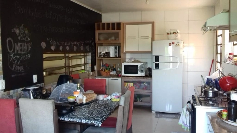 VOCÊ QUE BUSCA UMA CASA BEM LOCALIZADA VENHA CONFERIR!: 8ª foto da galeria de imagens do imóvel
