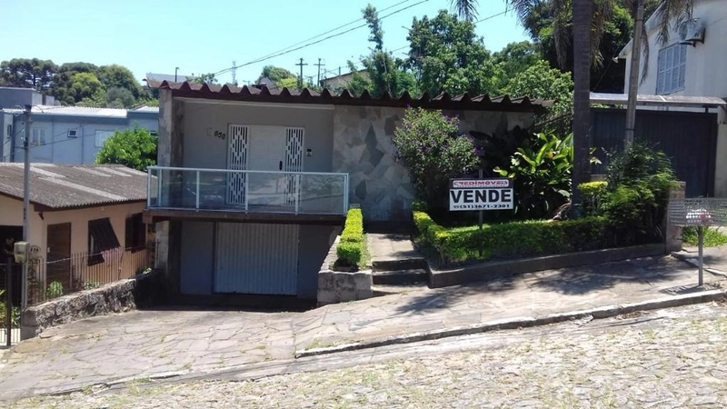 VOCÊ QUE BUSCA UMA CASA BEM LOCALIZADA VENHA CONFERIR!: 1ª foto da galeria de imagens do imóvel
