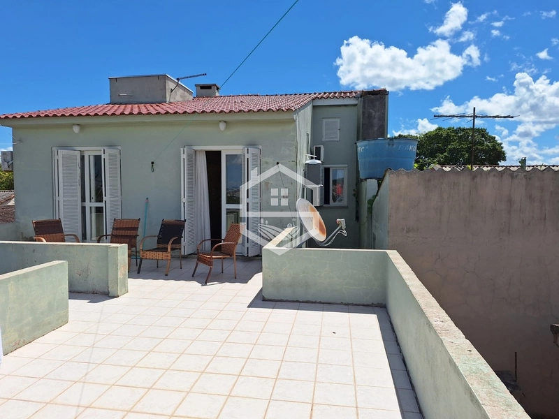 SOBRADO COM PISCINA NO CENTRO DA CIDADE...: 17ª foto da galeria de imagens do imóvel