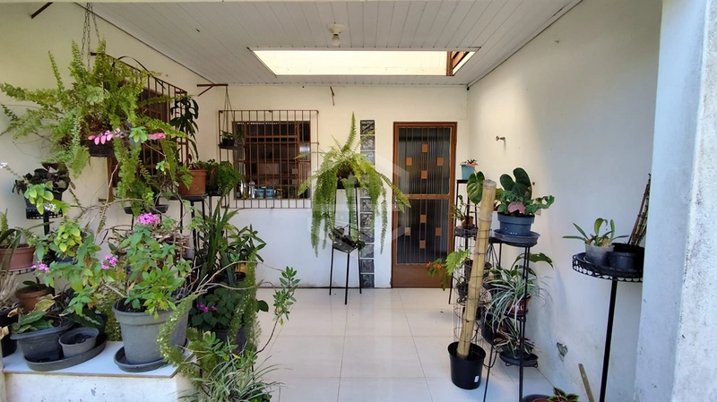 CASA COM PISCINA COM 4 DORMITÓRIOS E PÁTIO AMPLO.: 9ª foto da galeria de imagens do imóvel