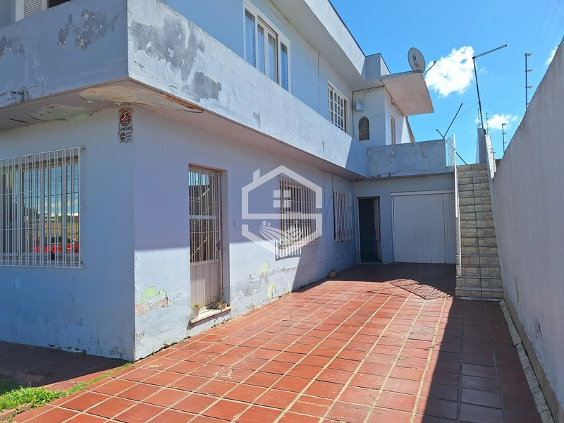 SOBRADO COM APTIDÃO COMERCIAL!: 1ª foto da galeria de imagens do imóvel