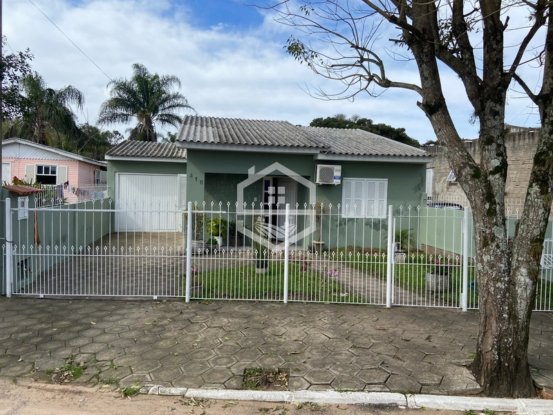 CASA PRÓXIMA AO CENTRO: 1ª foto da galeria de imagens do imóvel