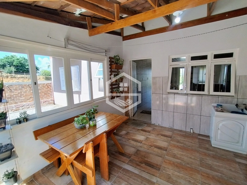 Sobrado em Chuvisca.: 7ª foto da galeria de imagens do imóvel