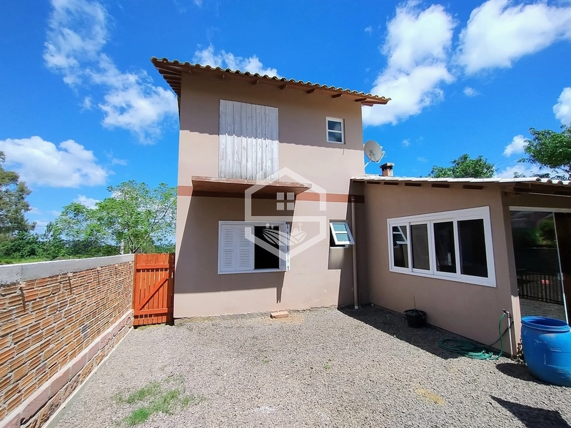 Sobrado em Chuvisca.: 8ª foto da galeria de imagens do imóvel