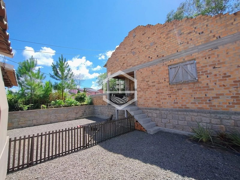 Sobrado em Chuvisca.: 9ª foto da galeria de imagens do imóvel