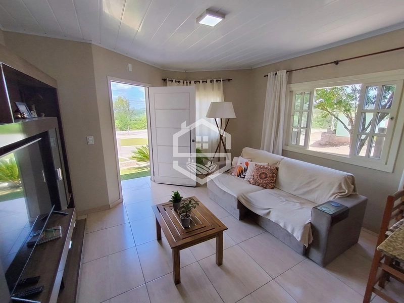 Sobrado em Chuvisca.: 2ª foto da galeria de imagens do imóvel