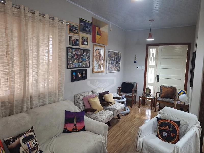 CASA 4 DORMITÓRIOS NO CENTRO!: 4ª foto da galeria de imagens do imóvel