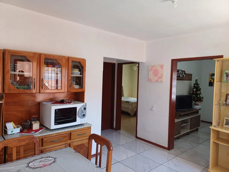 CASA DE LAJE COM ÁREA GOURMET...: 8ª foto da galeria de imagens do imóvel