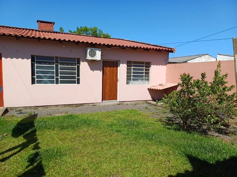 CASA DE LAJE COM ÁREA GOURMET...: 2ª foto da galeria de imagens do imóvel