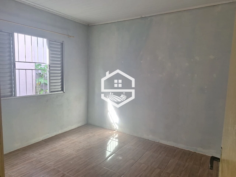 CASA COM 3 DORMITÓRIOS NA VIÉGAS: 4ª foto da galeria de imagens do imóvel