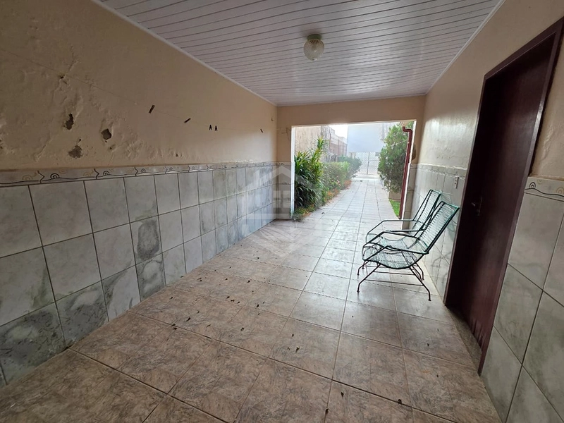 AMPLA CASA DE LAJE NO BAIRRO FLORESTA. VEM CONFERIR!!: 11ª foto da galeria de imagens do imóvel