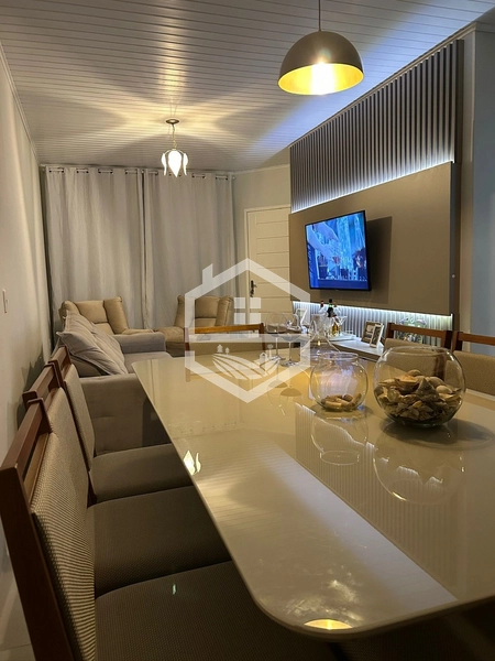 CASA COM PISCINA NO PARQUE COLINA: 2ª foto da galeria de imagens do imóvel