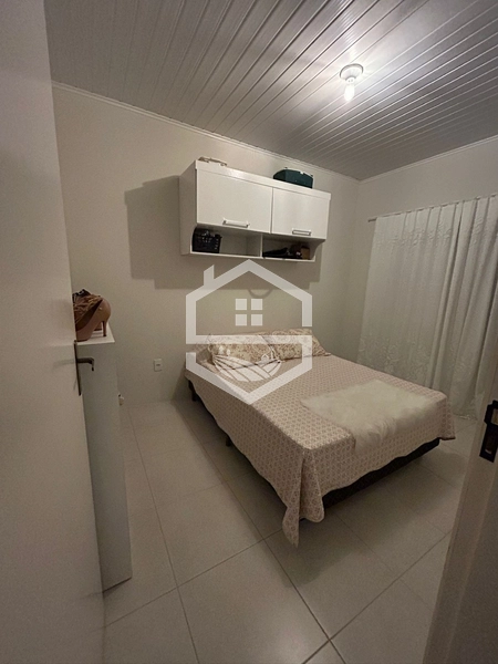 CASA COM PISCINA NO PARQUE COLINA: 6ª foto da galeria de imagens do imóvel