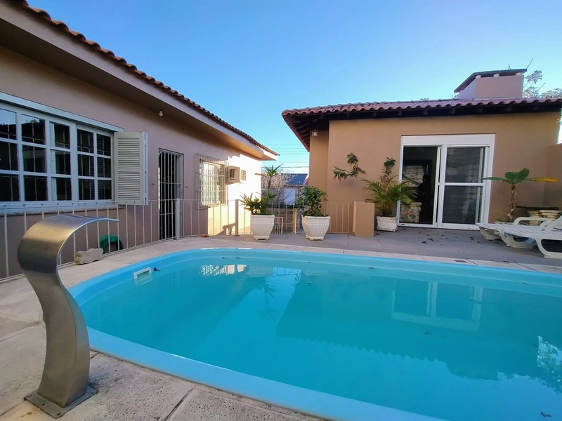 VENHA CONHECER O CONFORTO DESSA CASA!: 3ª foto da galeria de imagens do imóvel