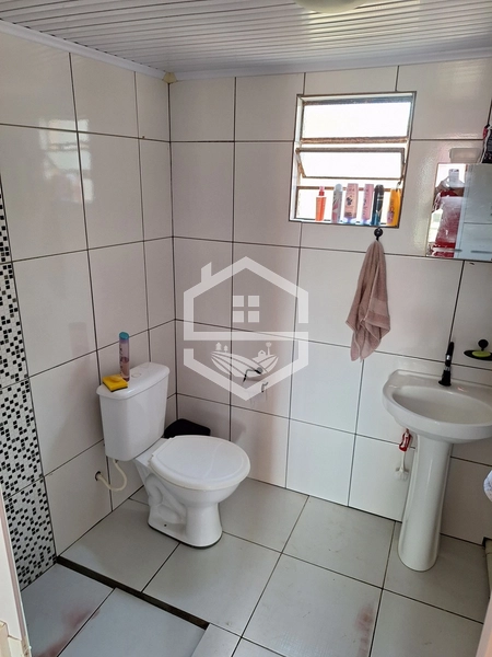 CASA NA SANTA MARTA: 9ª foto da galeria de imagens do imóvel