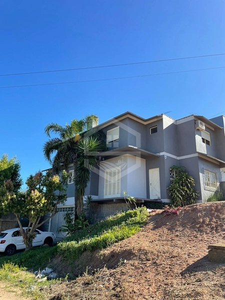 SOBRADO DE ESQUINA COM PISCINA NO DONA TEREZA: 10ª foto da galeria de imagens do imóvel