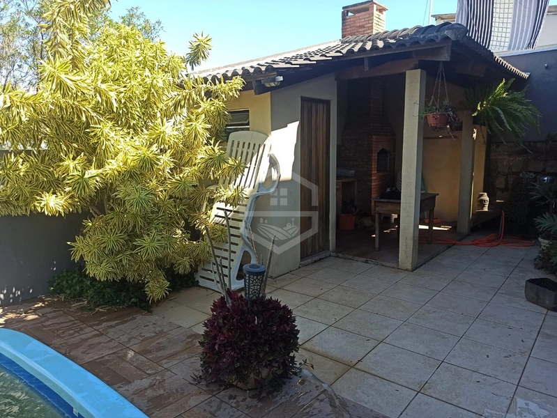 SOBRADO DE ESQUINA COM PISCINA NO DONA TEREZA: 9ª foto da galeria de imagens do imóvel