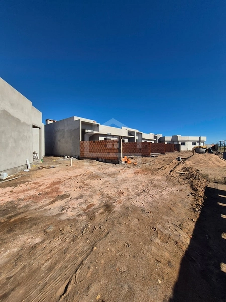 CASA NOVA - VIÉGAS - PÁTIO E SUÍTE: 3ª foto da galeria de imagens do imóvel