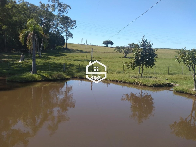 SEU SÍTIO PERTO DA CIDADE...: 1ª foto da galeria de imagens do imóvel