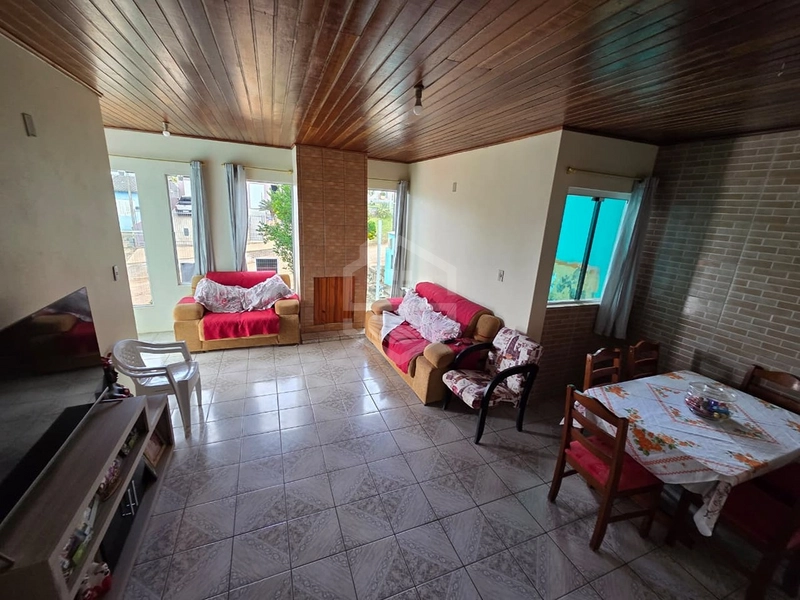 CASA NO FLORESTA - LUGAR ALTO - 3 DORMITÓRIOS: 2ª foto da galeria de imagens do imóvel