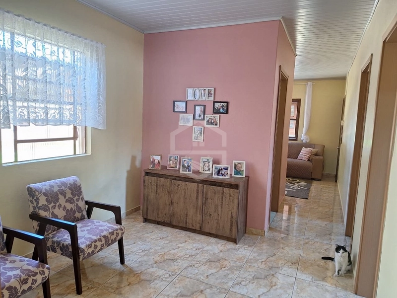 CASA 3 DORMITÓRIOS COM GARAGEM CHURRASQUEIRA NO OLARIA: 9ª foto da galeria de imagens do imóvel