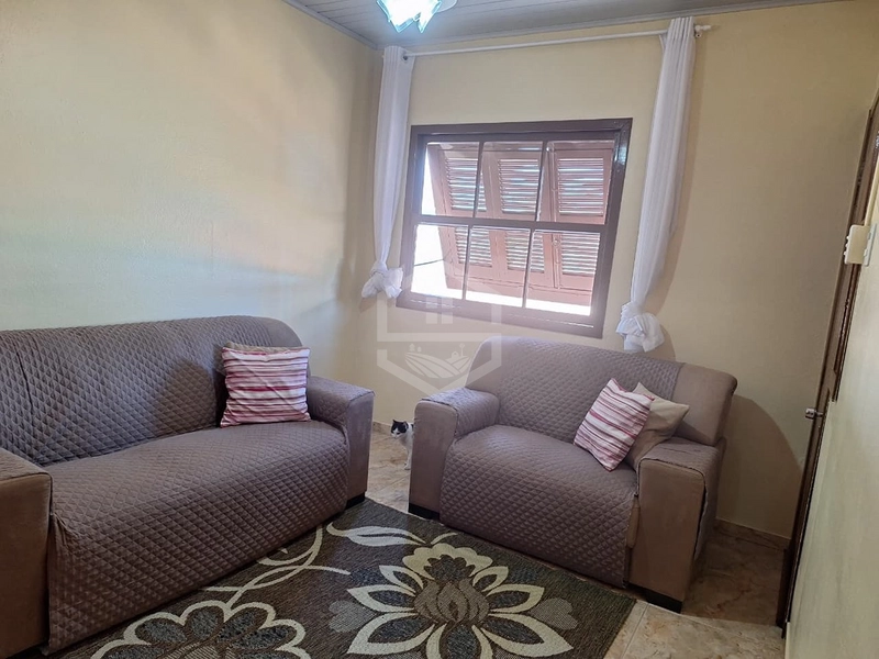 CASA 3 DORMITÓRIOS COM GARAGEM CHURRASQUEIRA NO OLARIA: 5ª foto da galeria de imagens do imóvel