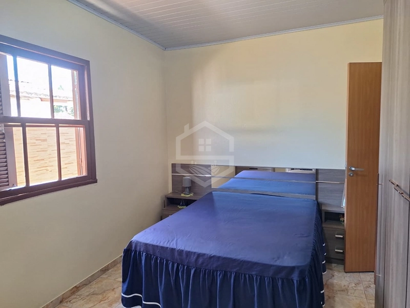 CASA 3 DORMITÓRIOS COM GARAGEM CHURRASQUEIRA NO OLARIA: 6ª foto da galeria de imagens do imóvel