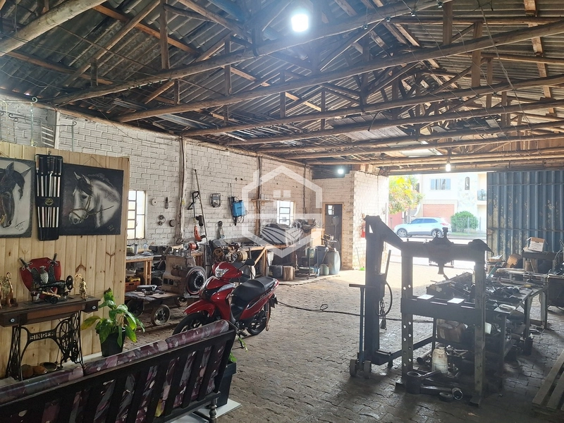 PRÉDIO COMERCIAL COM CASA: 7ª foto da galeria de imagens do imóvel