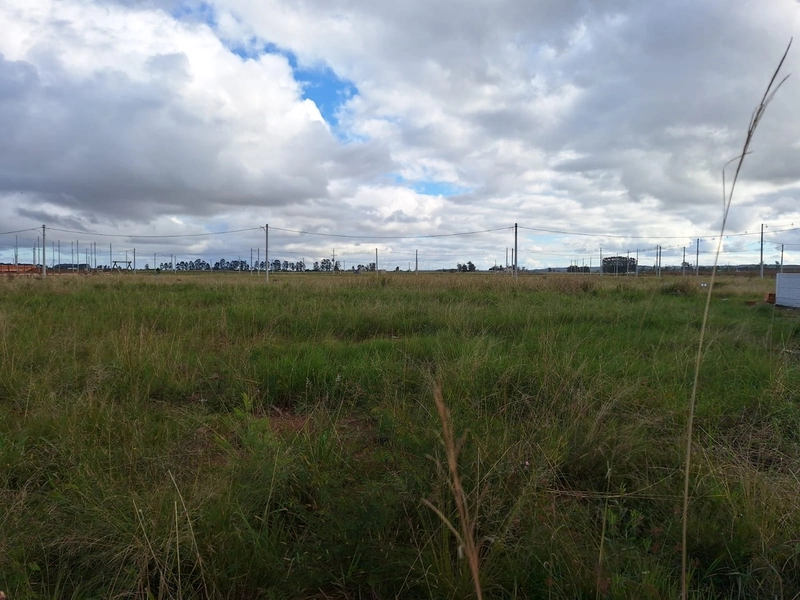 TERRENO PRONTO PARA CONSTRUIR SUA CASA NOVA!!: 1ª foto da galeria de imagens do imóvel