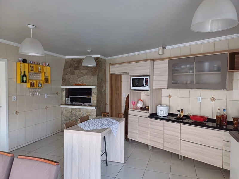 SOBRADO DIFERENCIADO COM AMBIENTES AMPLOS, PISCINA e 4 DORMITÓRIOS...: 20ª foto da galeria de imagens do imóvel