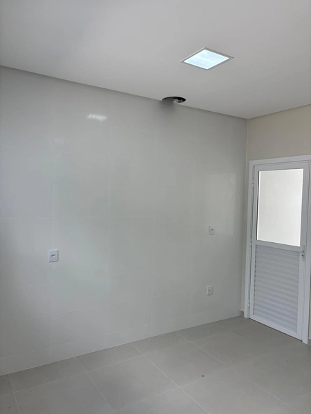 CASAS NOVAS - NA CARVALHO BASTOS!: 8ª foto da galeria de imagens do imóvel