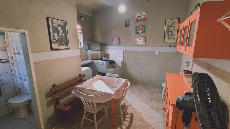 Casas em Terreno Amplo, Localização Privilegiada.: 18ª foto da galeria de imagens do imóvel