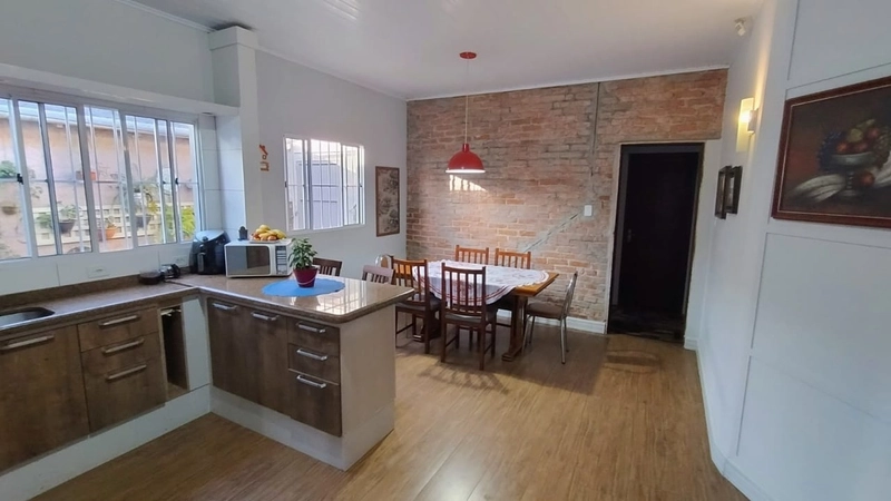 Casas em Terreno Amplo, Localização Privilegiada.: 8ª foto da galeria de imagens do imóvel