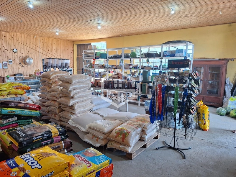 PONTO COMERCIAL, BOA LOCALIZAÇÃO, EM FUNCIONAMENTO!: 1ª foto da galeria de imagens do imóvel