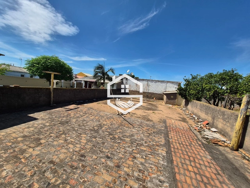 CASA 3 DORMITÓRIOS COM CHURRASQUEIRA NO BAIRRO OLARIA.: 4ª foto da galeria de imagens do imóvel