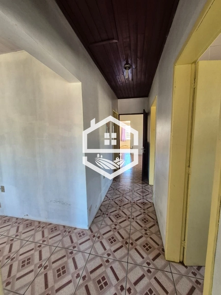 CASA 3 DORMITÓRIOS COM CHURRASQUEIRA NO BAIRRO OLARIA.: 9ª foto da galeria de imagens do imóvel