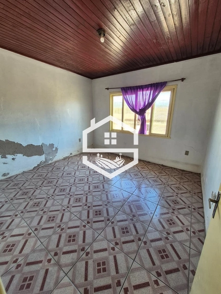 CASA 3 DORMITÓRIOS COM CHURRASQUEIRA NO BAIRRO OLARIA.: 6ª foto da galeria de imagens do imóvel