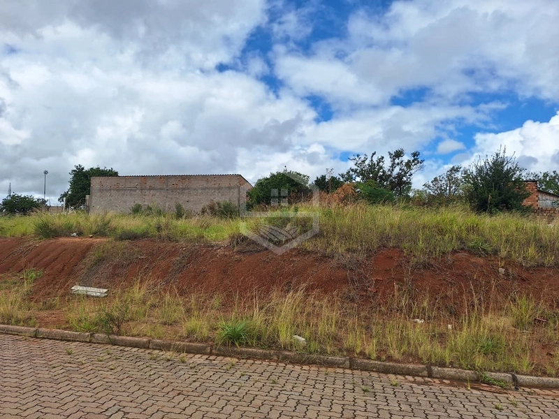 CONSTRUA SEU NOVO LAR AQUI: 3ª foto da galeria de imagens do imóvel