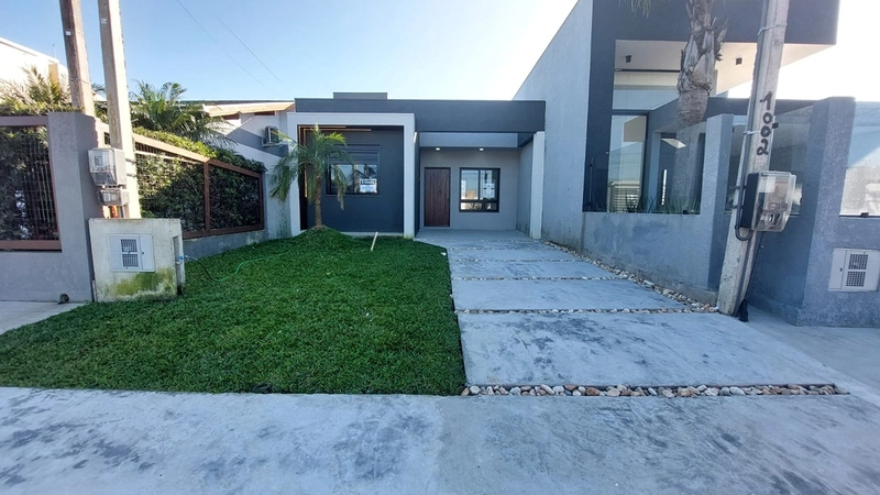 Casa a venda em zona de moradores: 3ª foto da galeria de imagens do imóvel
