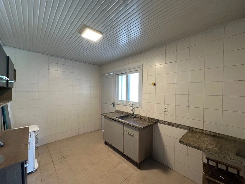 CASA A VENDA XANGRI-LÁ: 3ª foto da galeria de imagens do imóvel