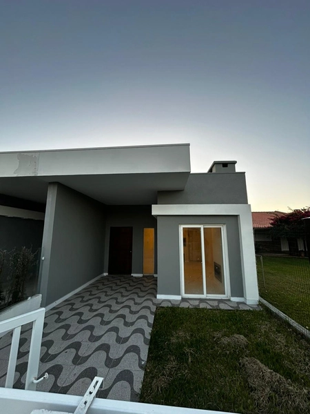 Casa a venda pertinho do mar: 1ª foto da galeria de imagens do imóvel