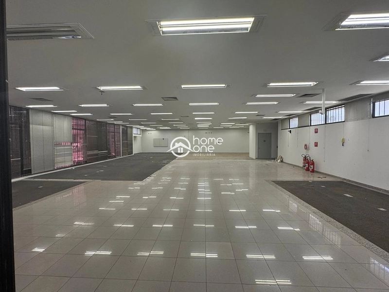 Imóvel Comercial na Avenida Leopoldino de Oliveira – 998 m² de Terreno e 677 m² de Construção: 1ª foto da galeria de imagens do imóvel