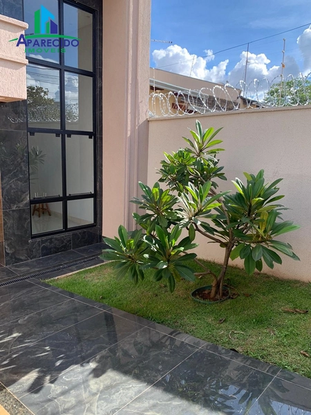 Linda casa 3 quartos sendo 1 suíte com fino acabamento.: 18ª foto da galeria de imagens do imóvel