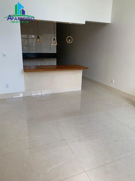 Linda casa 3 quartos sendo 1 suíte com fino acabamento.: 11ª foto da galeria de imagens do imóvel