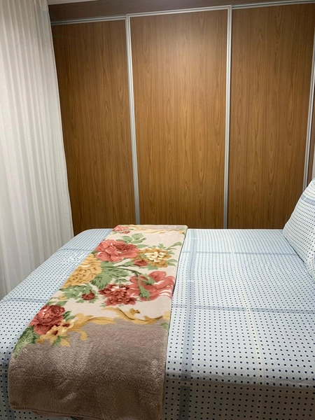 Lindo apartamento rico em armários, cortinas e ar condicionado: 4ª foto da galeria de imagens do imóvel