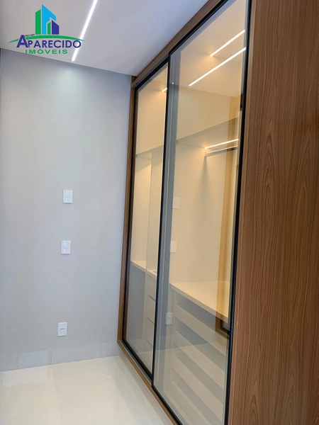 Maravilhosa casa no Jardim Planalto com  4 suítes plenas, armários e closet: 14ª foto da galeria de imagens do imóvel