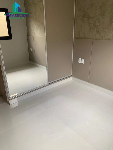 Maravilhosa casa no Jardim Planalto com  4 suítes plenas, armários e closet: 28ª foto da galeria de imagens do imóvel